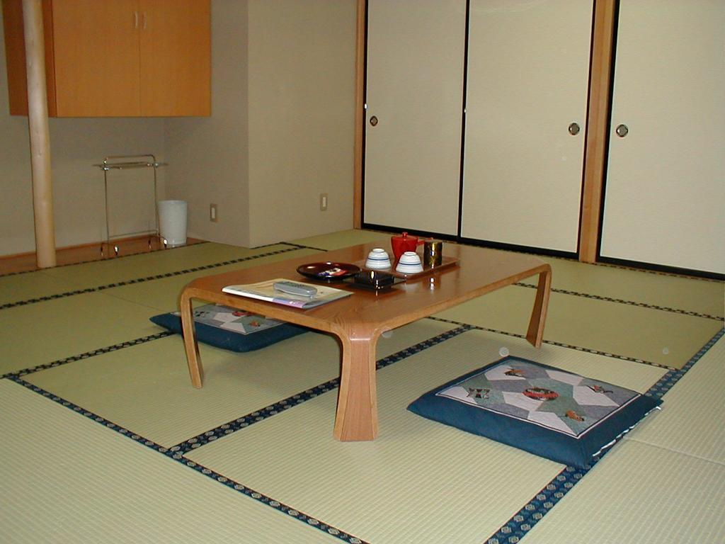 Shiga Palace Hotel Yamanouchi  Exterior photo