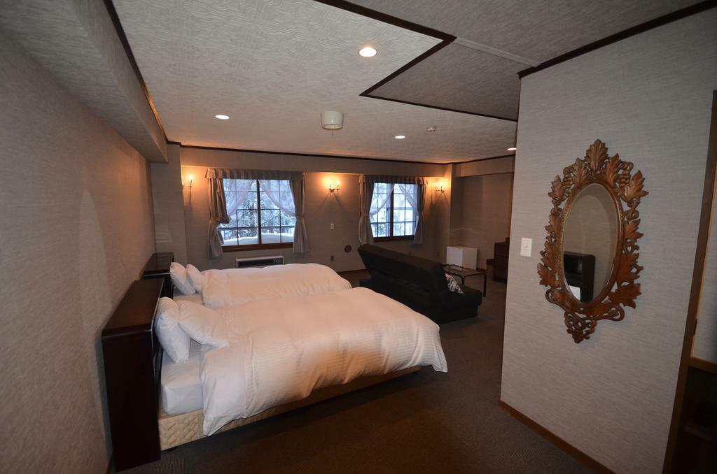 Shiga Palace Hotel Yamanouchi  Exterior photo