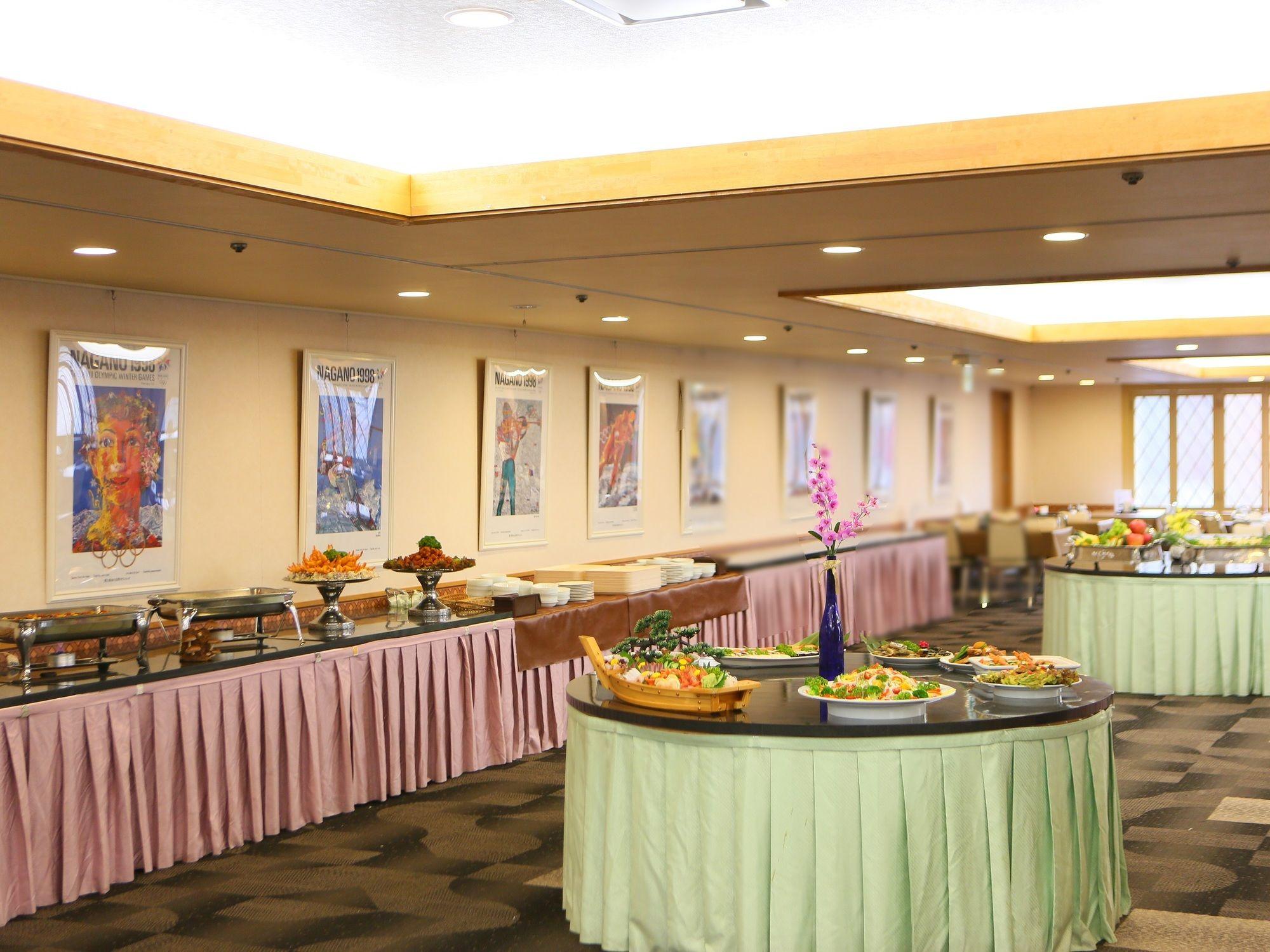 Shiga Palace Hotel Yamanouchi  Exterior photo